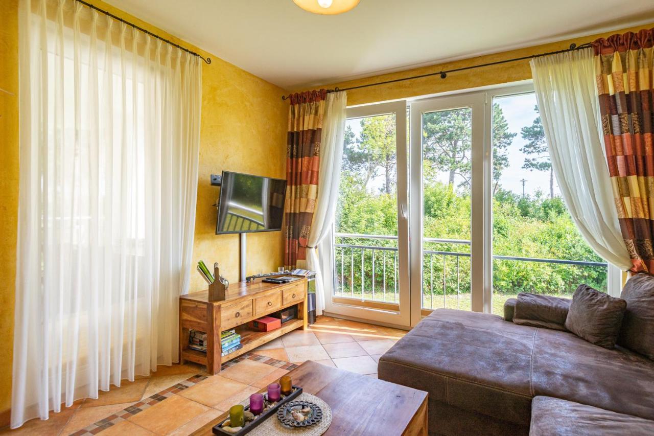 Ferienwohnung Romantica Am Strand Von Juliusruh Ngoại thất bức ảnh
